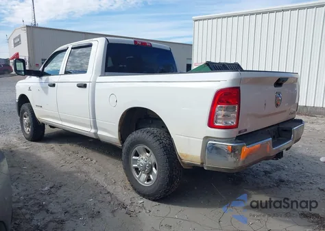 2022 Ram 2500 Tradesman 4X4 6'4 Box из США, поврежденный, VIN 3C6UR5CL3NG115437